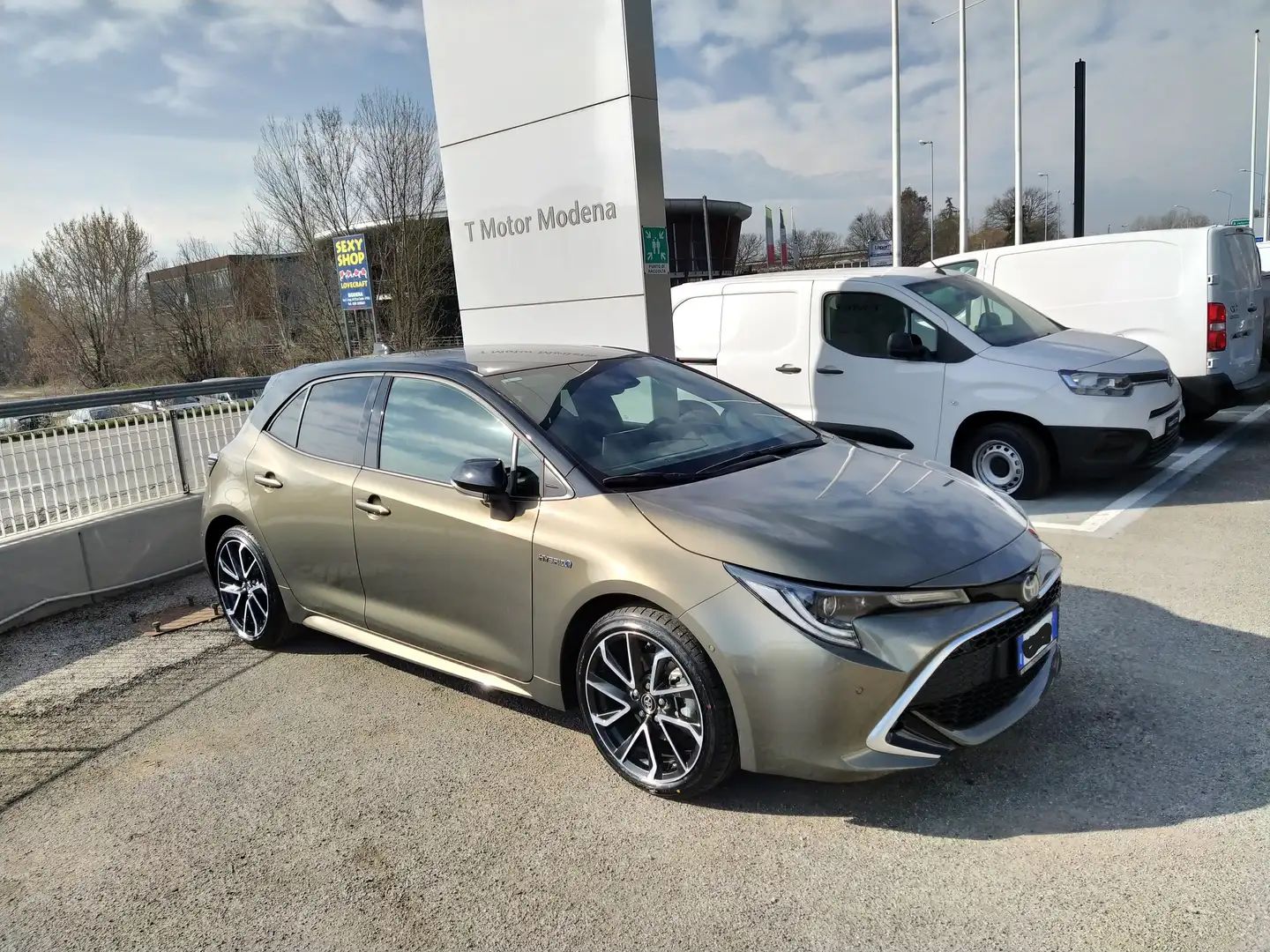Toyota Corolla Corolla XII 2019 2.0h Lounge cvt Bronzo - 1