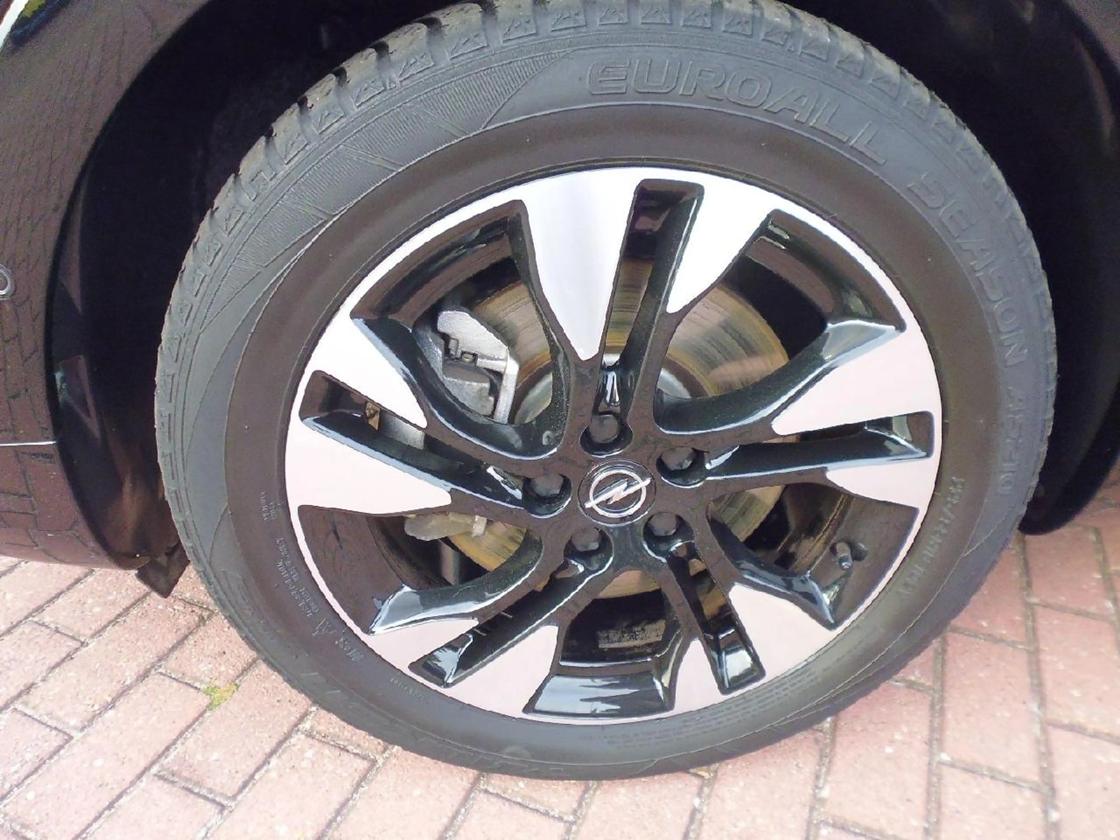 Opel Grandland Ultimate Plug-in-Hybrid — photo 11