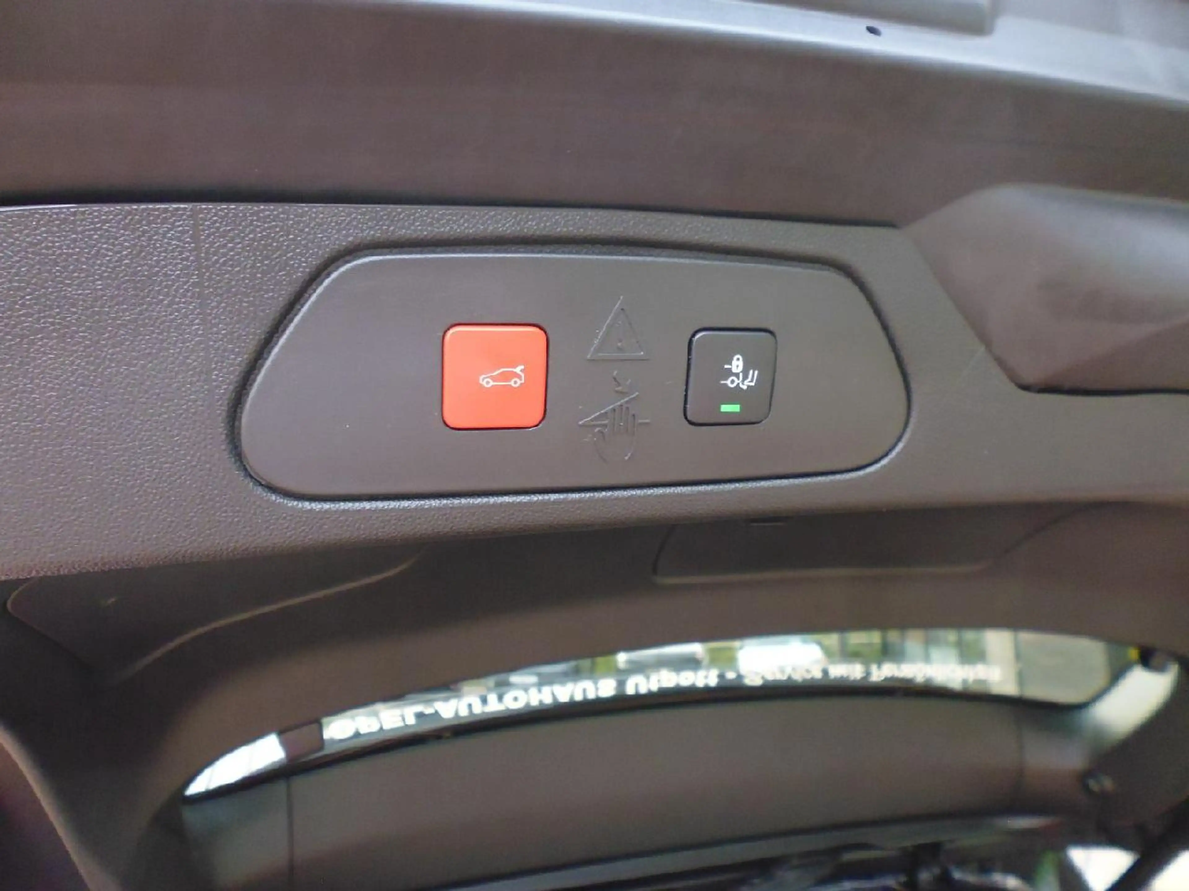 Opel Grandland Ultimate Plug-in-Hybrid — photo 7