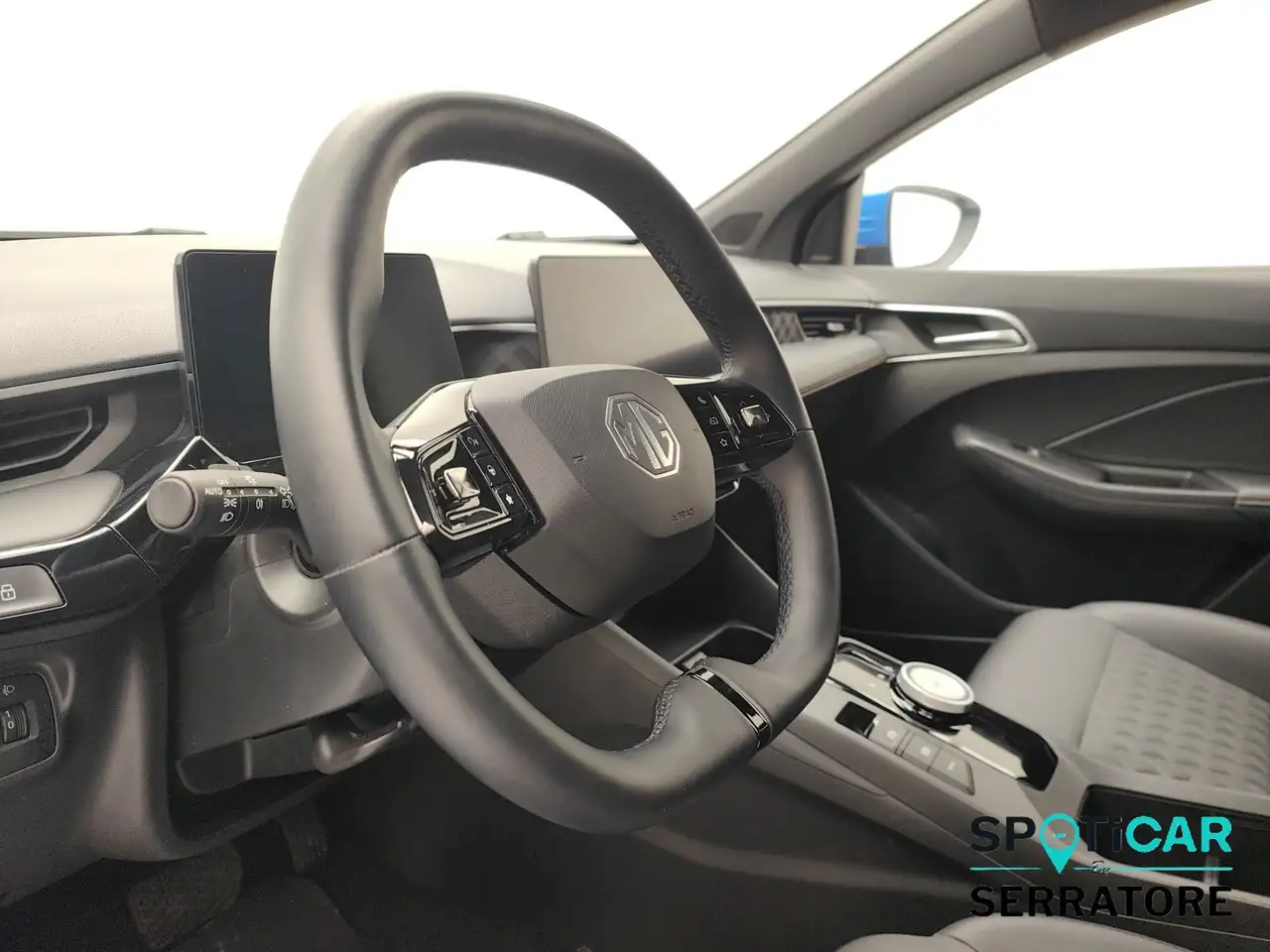 MG MG3 1.5 hybrid+ Luxury auto 9