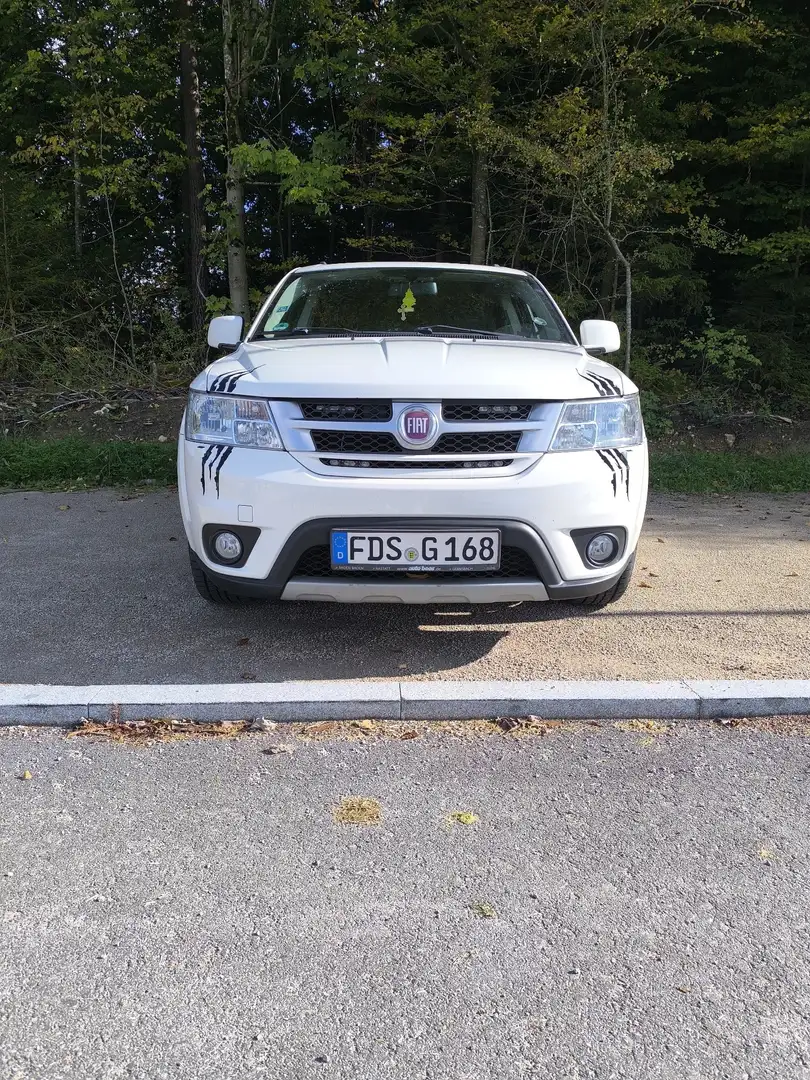 Fiat Freemont 2.0 Multijet 16V DPF Automatik Allrad Lounge - 2