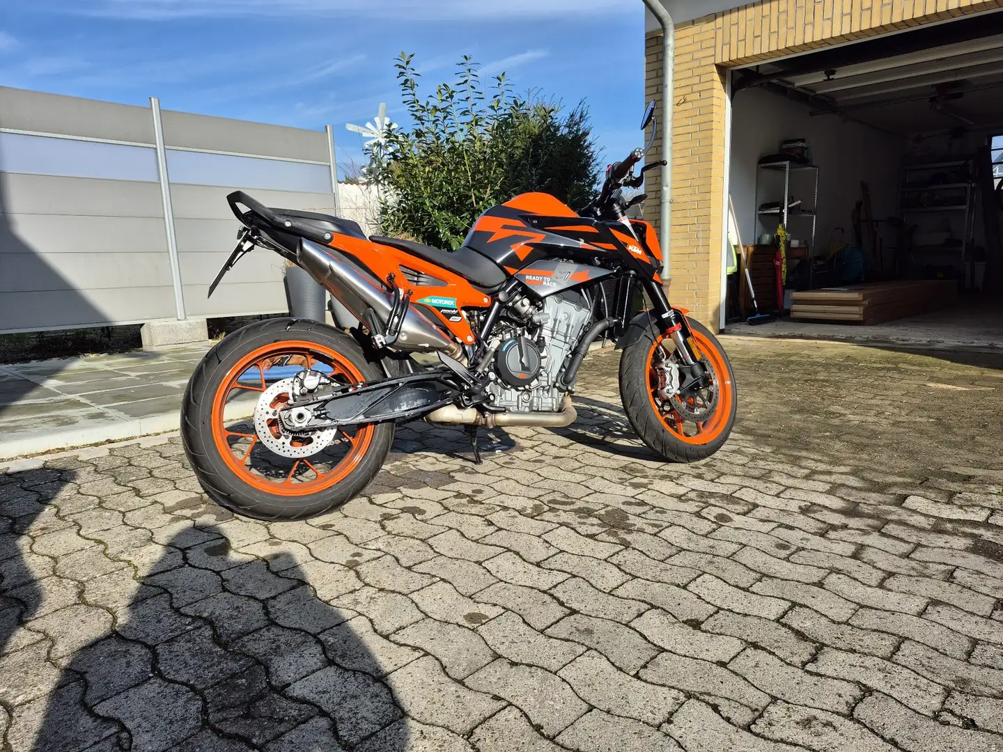 KTM 890 Duke GP Оранжевий - 1