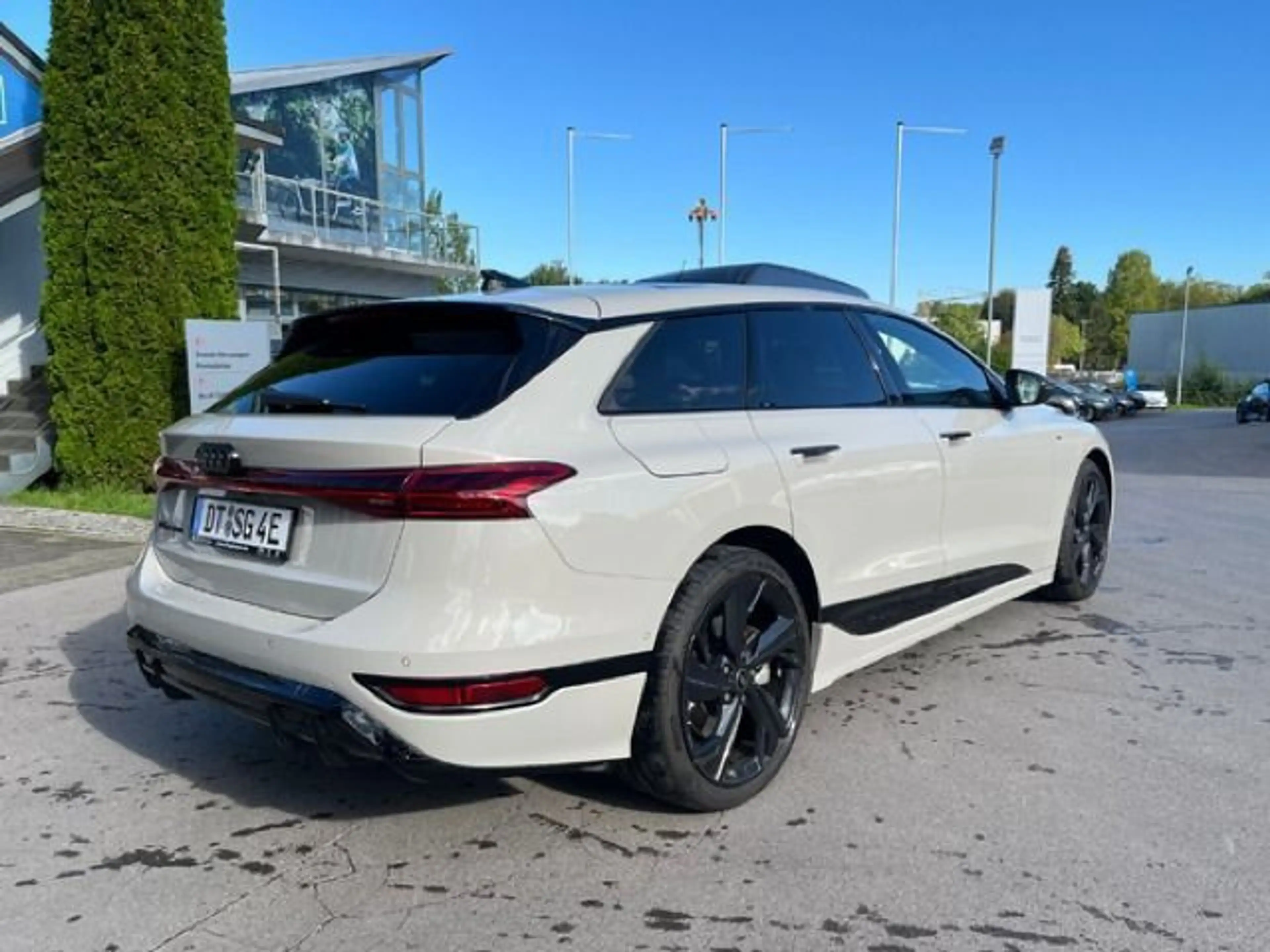 Audi A6 e-tron Audi A6 Avant e-tron performance — photo 6