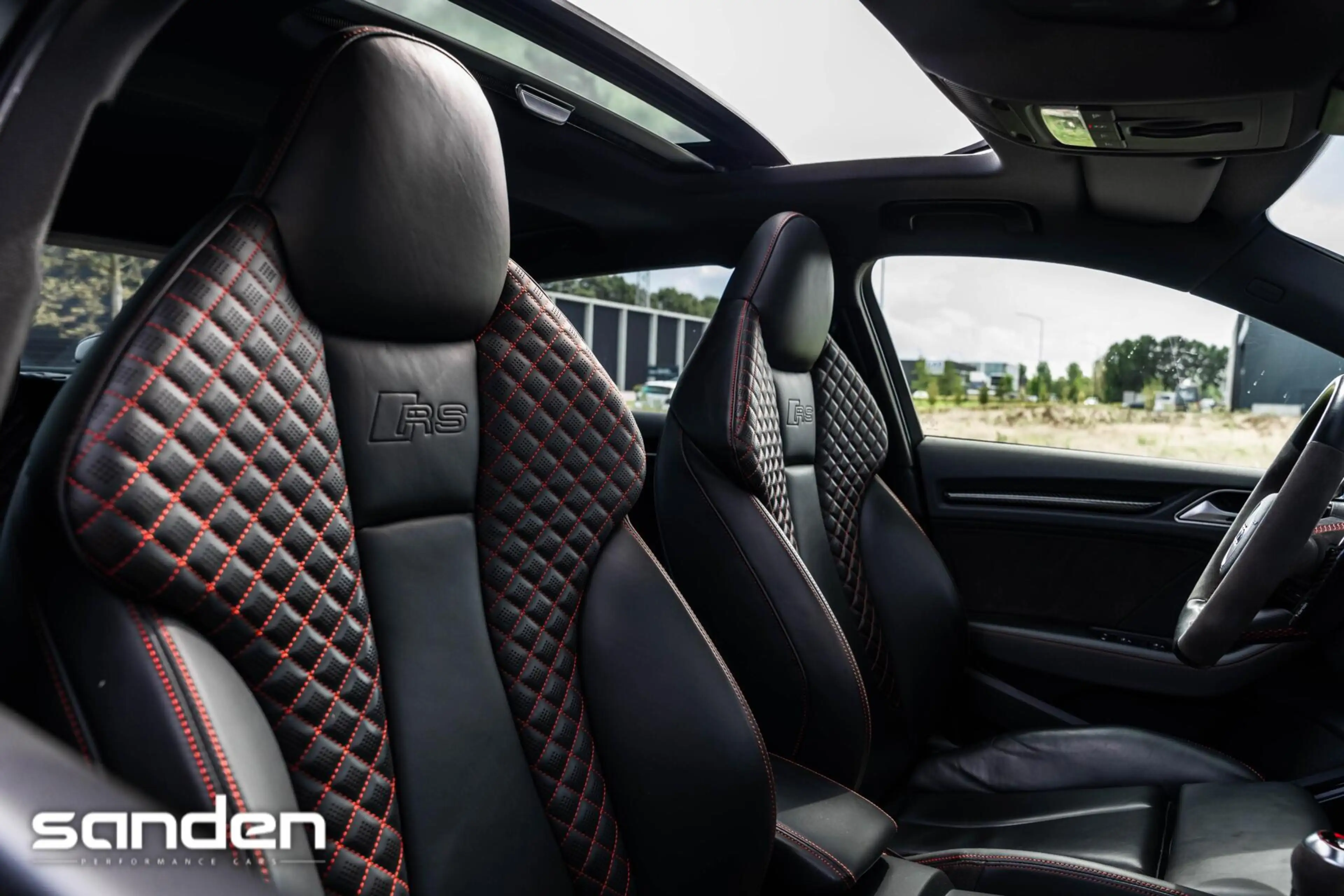 Audi RS3 2.5TFSI quattro|Pano|Maxton|RS Seats|Carbon|B&O|AC — photo 32