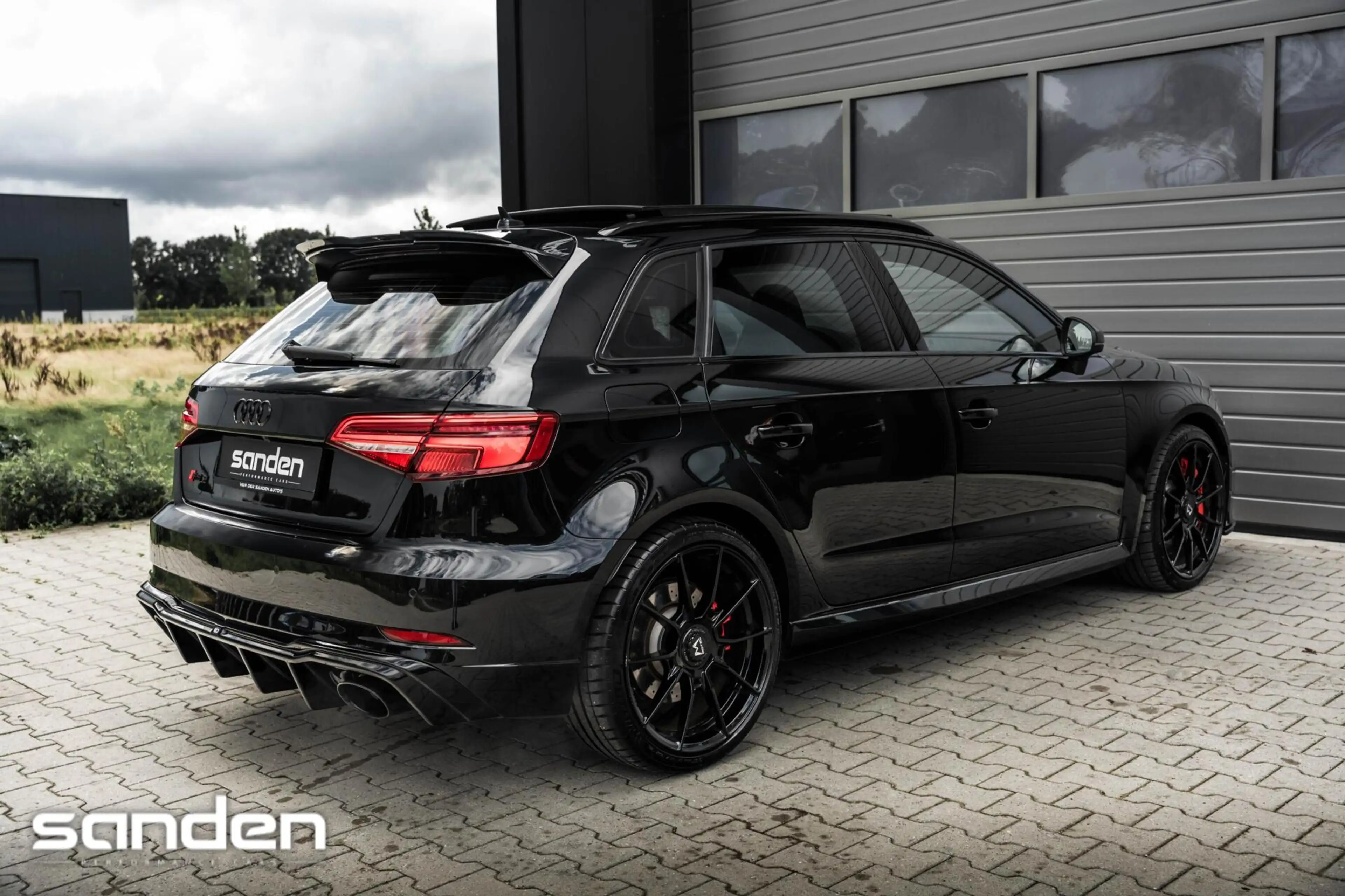 Audi RS3 2.5TFSI quattro|Pano|Maxton|RS Seats|Carbon|B&O|AC — photo 16