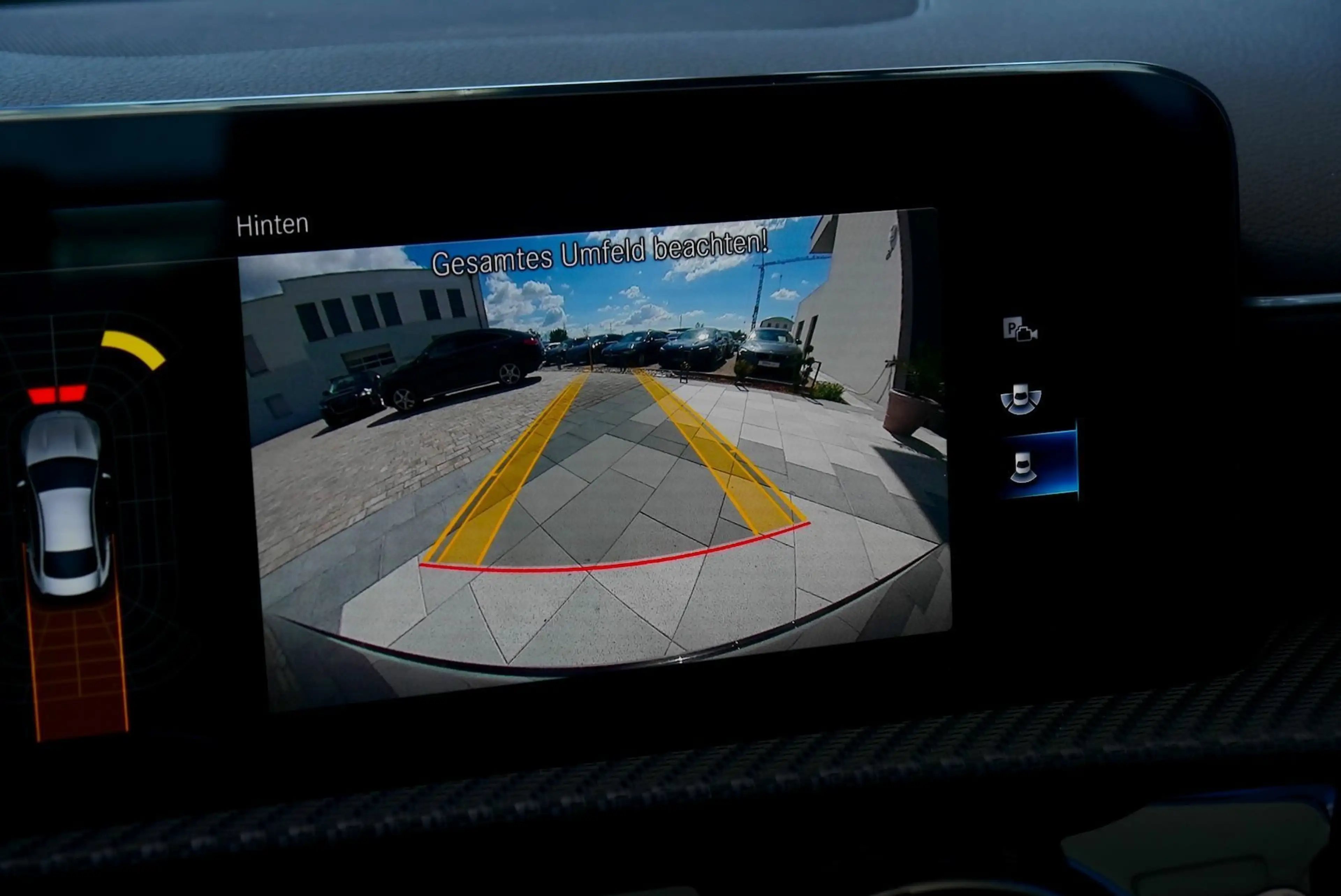 Mercedes-Benz CLA 180 Style Aut. *Spurhalteassistent & Rückfahrkamera* — photo 15