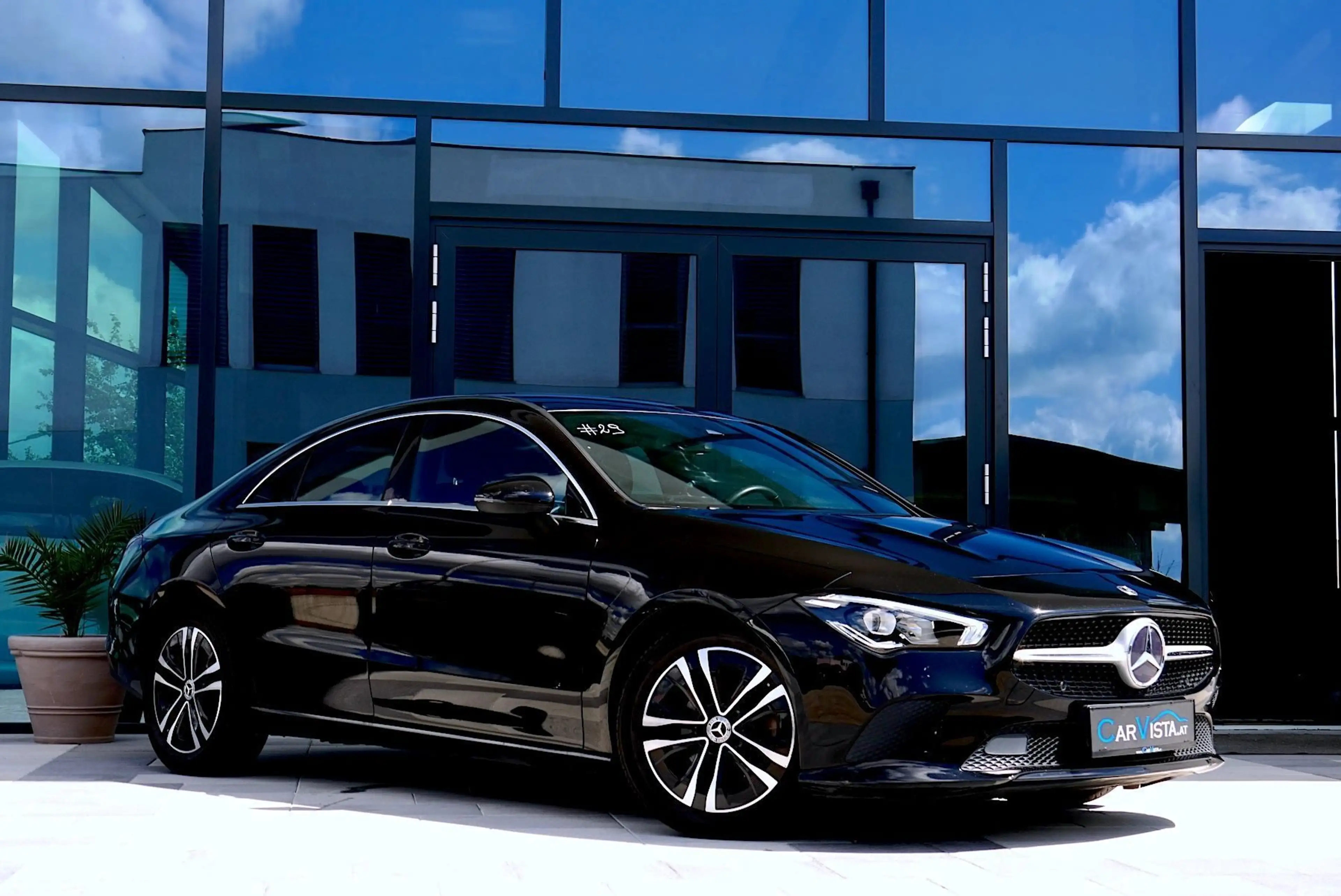 Mercedes-Benz CLA 180 Style Aut. *Spurhalteassistent & Rückfahrkamera* — photo 4