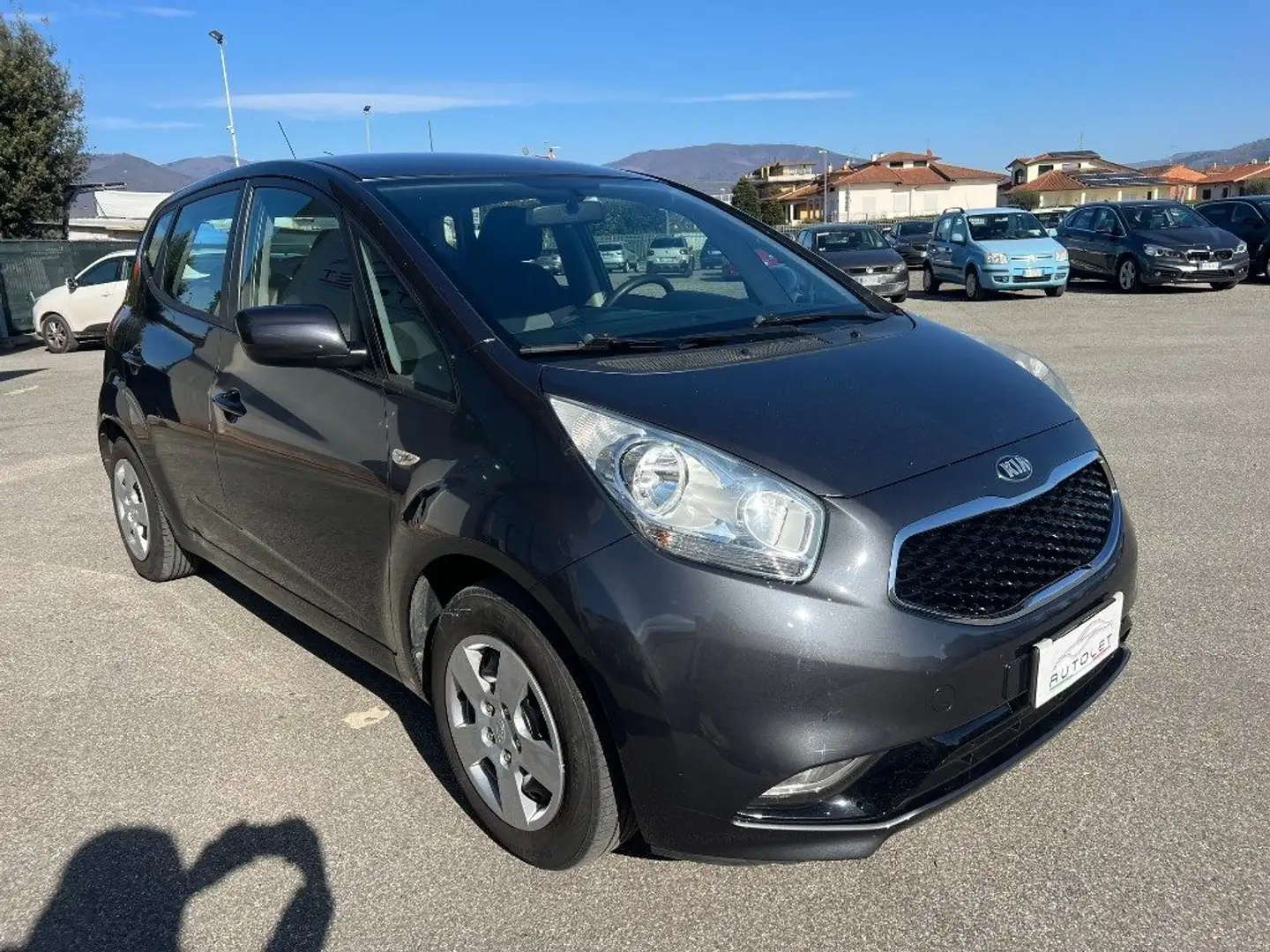 Kia Venga 1.4 EcoGPL Cool - PER NEOPATENTATO - Gris - 1