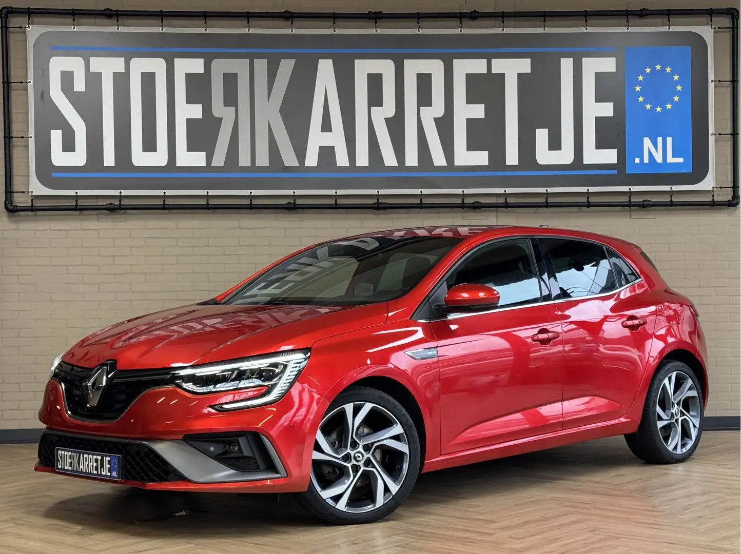 Renault Megane E-Tech 1.6 PHEV 160pk R.S. Line | Groot Navi | 18 inch | Piros - 1
