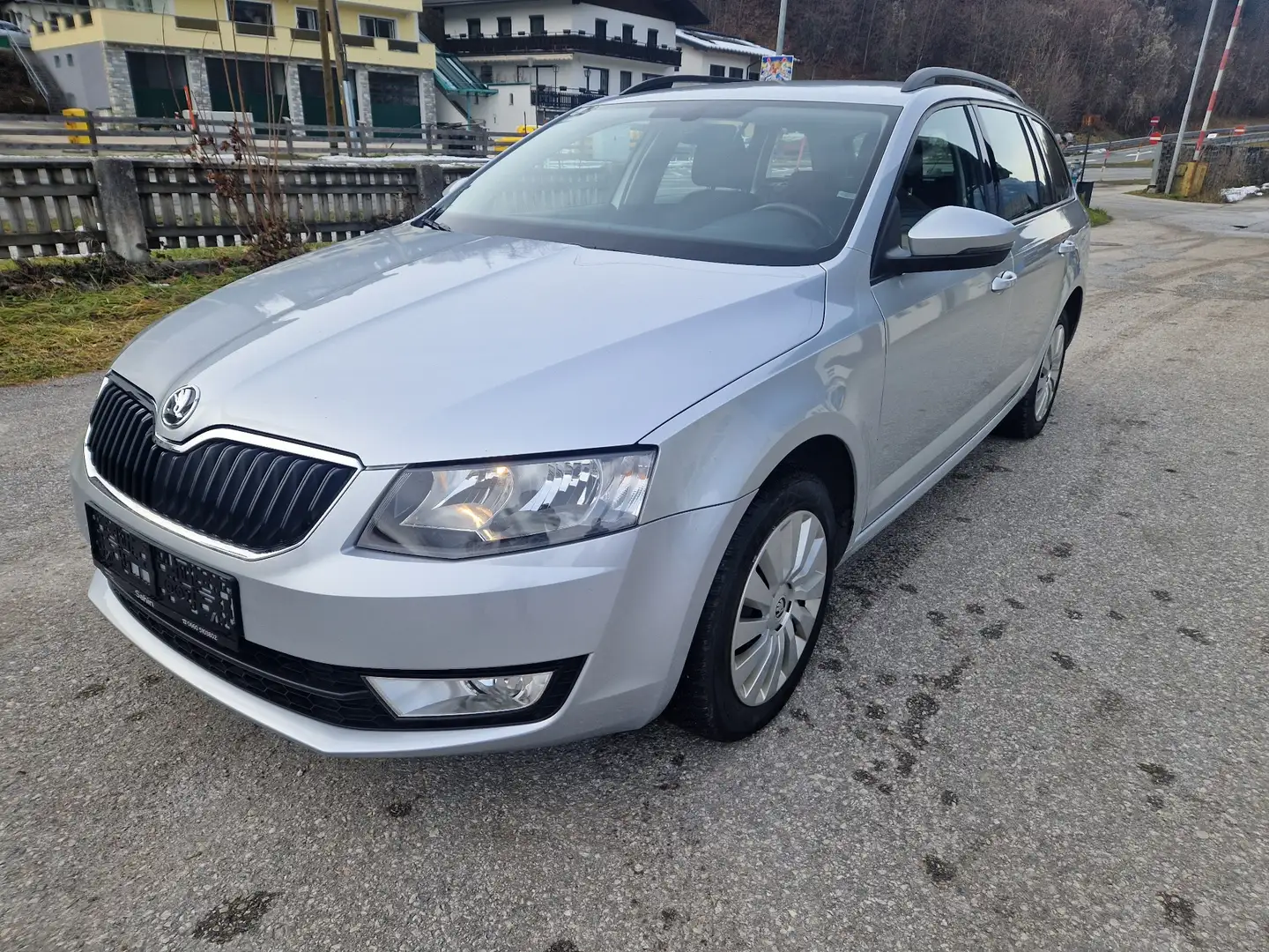 Skoda Octavia 4x4 Silber - 1