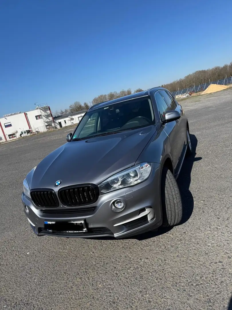 BMW X5 xDrive30d Sport-Aut. - 2