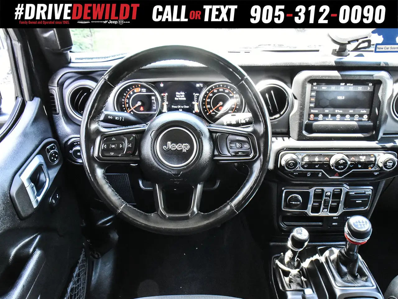 Jeep Wrangler photo Jeep Wrangler