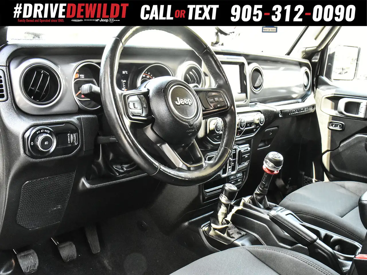 Jeep Wrangler photo Jeep Wrangler