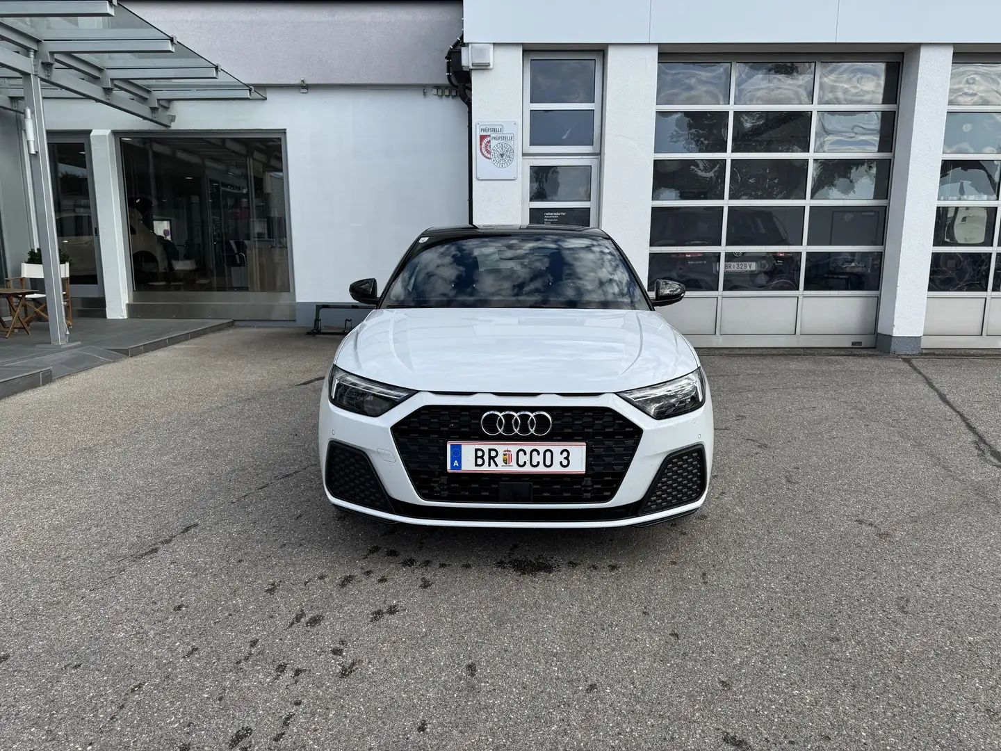 Audi A1 SB 30 TFSI Intense - 2