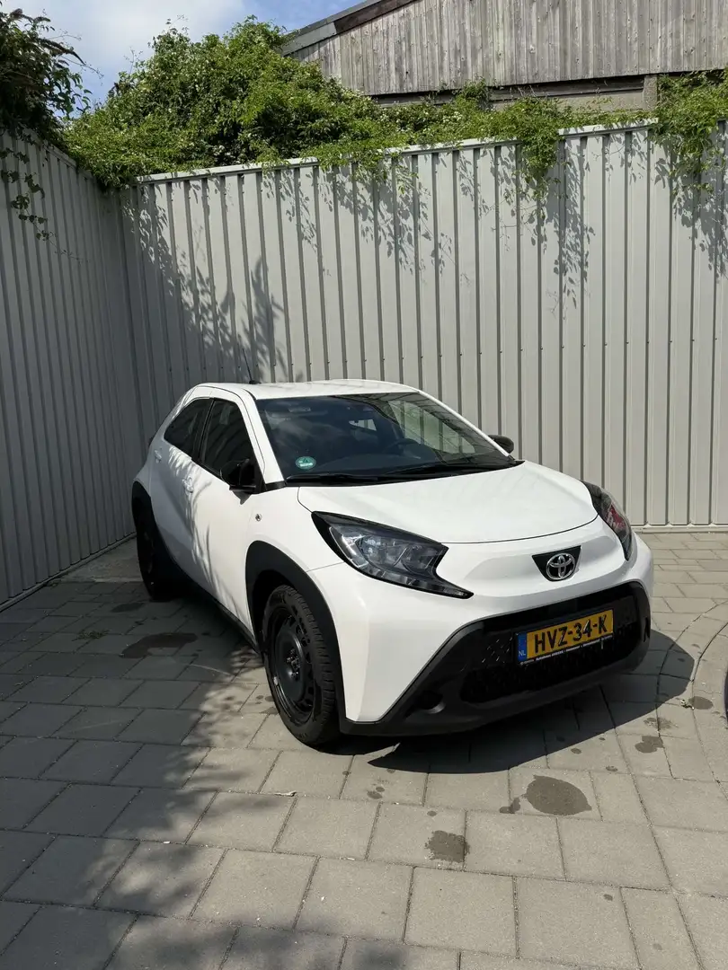 Toyota Aygo X 1.0 VVT-i MT Bns Wit - 2