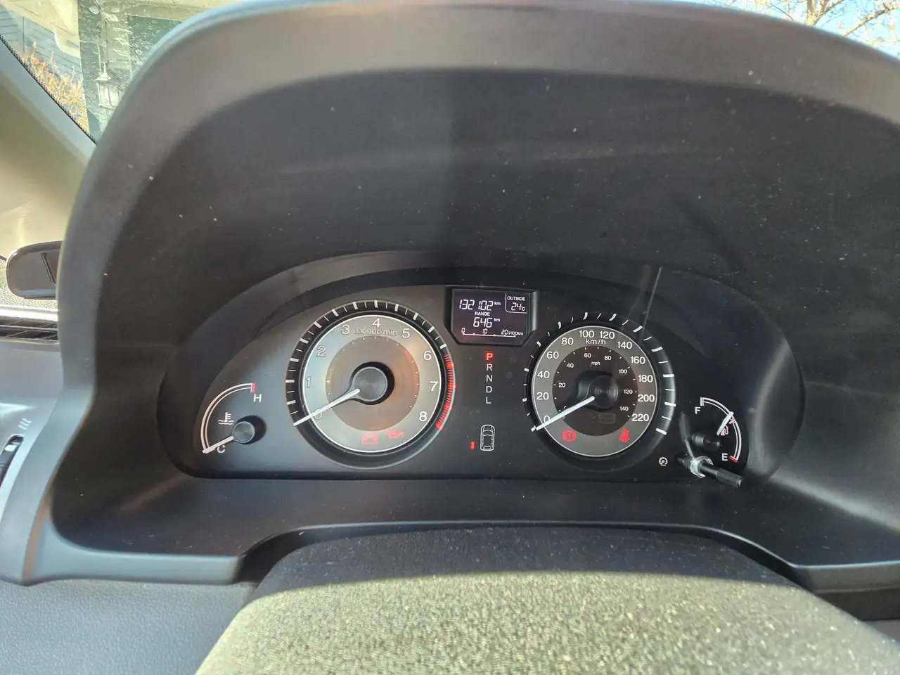 Honda Odyssey снимка Honda Odyssey