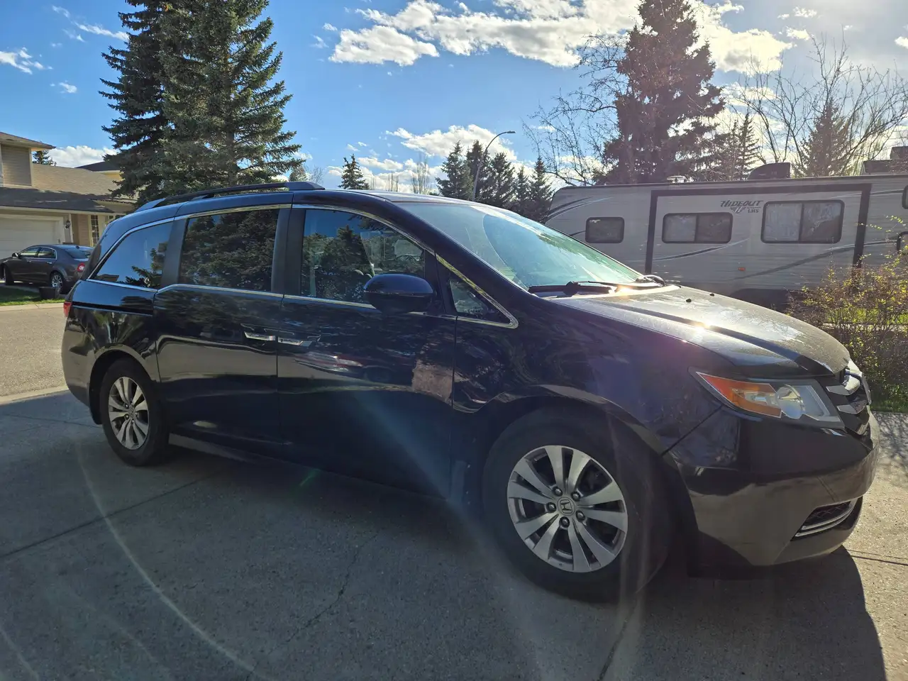 Honda Odyssey снимка Honda Odyssey