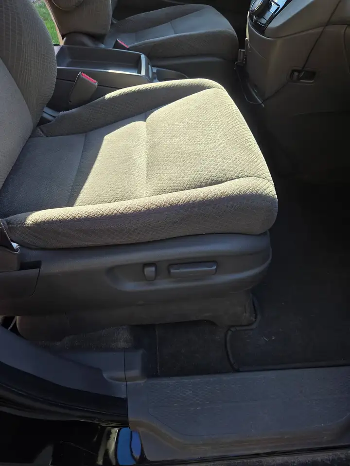 Honda Odyssey снимка Honda Odyssey