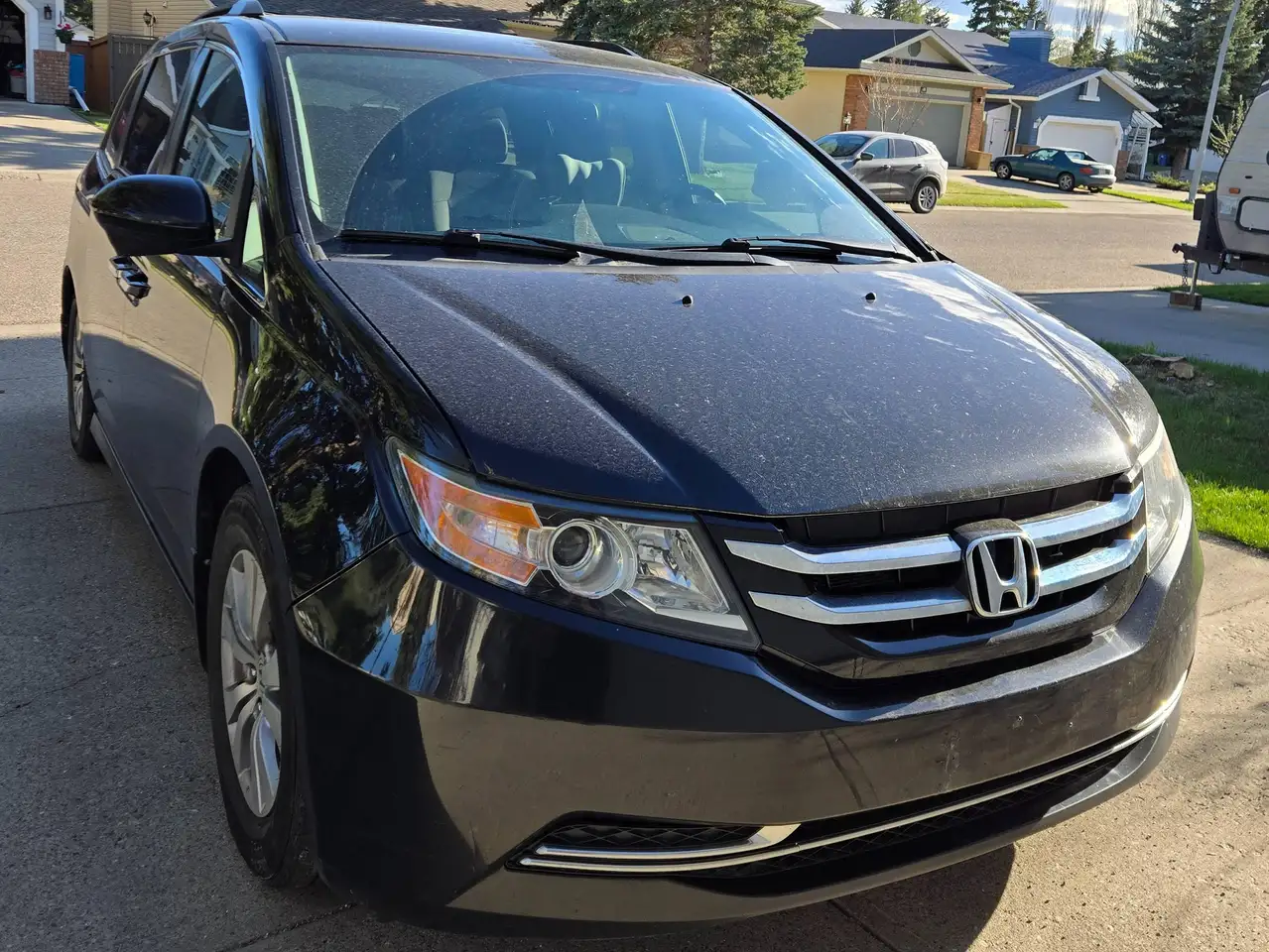 Honda Odyssey снимка Honda Odyssey