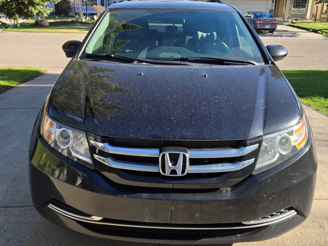 Honda Odyssey снимка Honda Odyssey