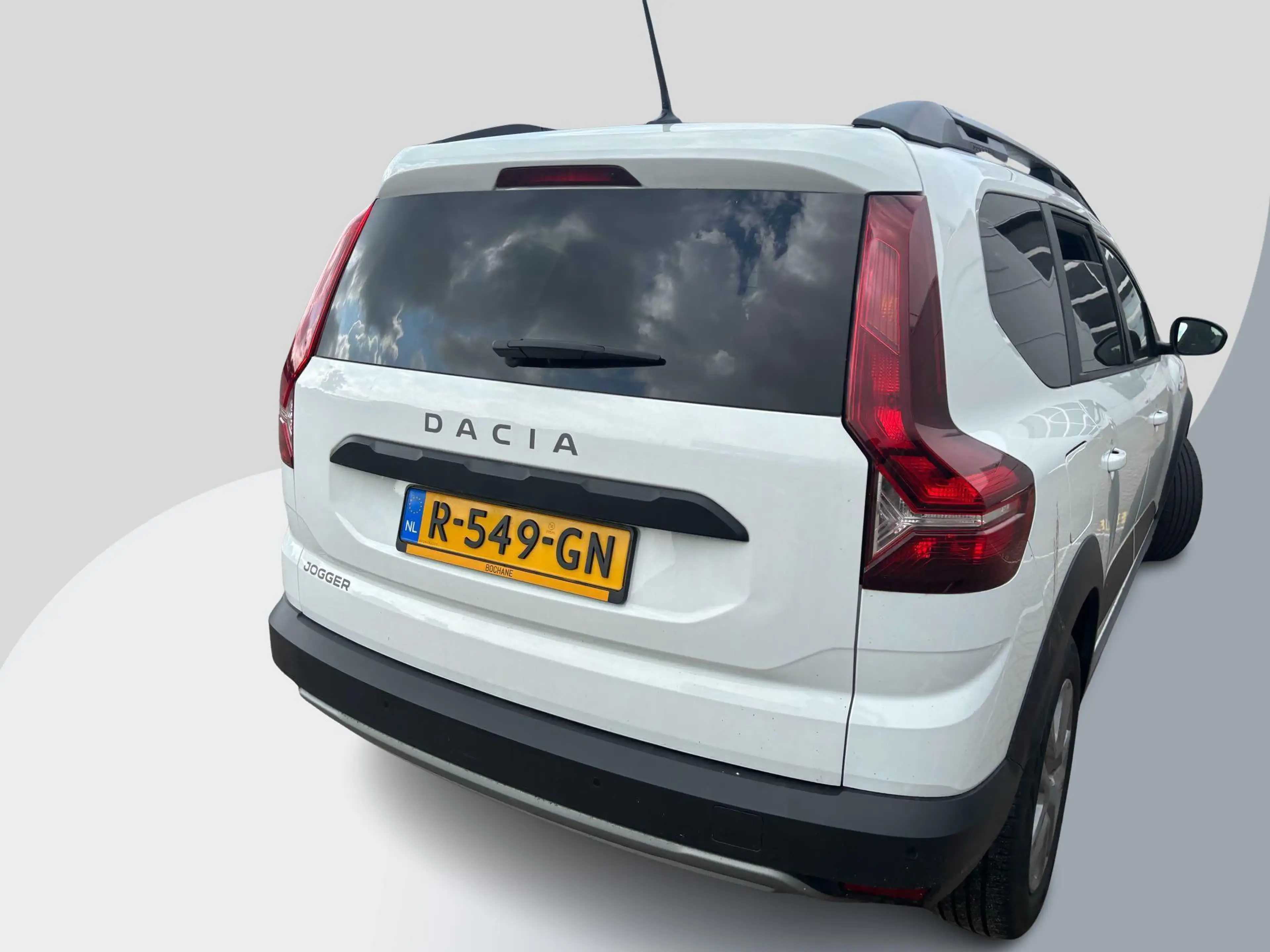 Dacia Jogger 1.0 TCe 110 Expression 5p. 110PK | NIEUW BINNEN, M — photo 3