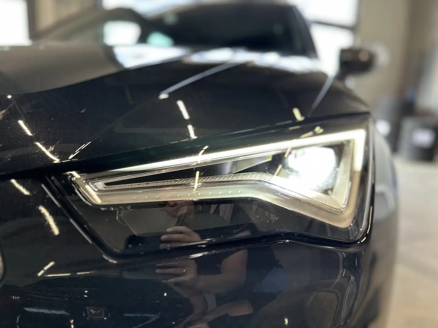 CUPRA Ateca 1,5TSI DSG AHK Assist XL 19´´ PANO Noir - 2