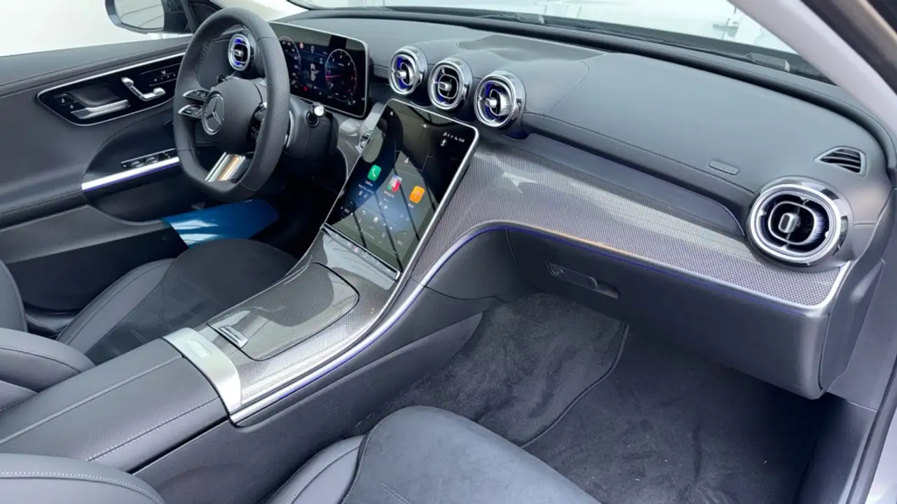 Mercedes-Benz C-Class 2026 — фото 10