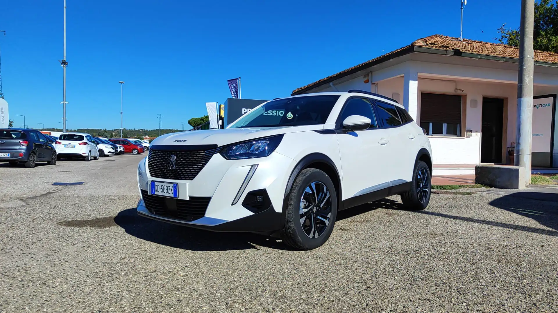 Peugeot 2008 2008 PureTech 130 S&S Allure Pack Bianco - 1