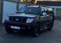 Nissan Navara Nissan Navara Pick-up 2.5 dCi Double Cab LE 4x4 Noir - thumbnail 2