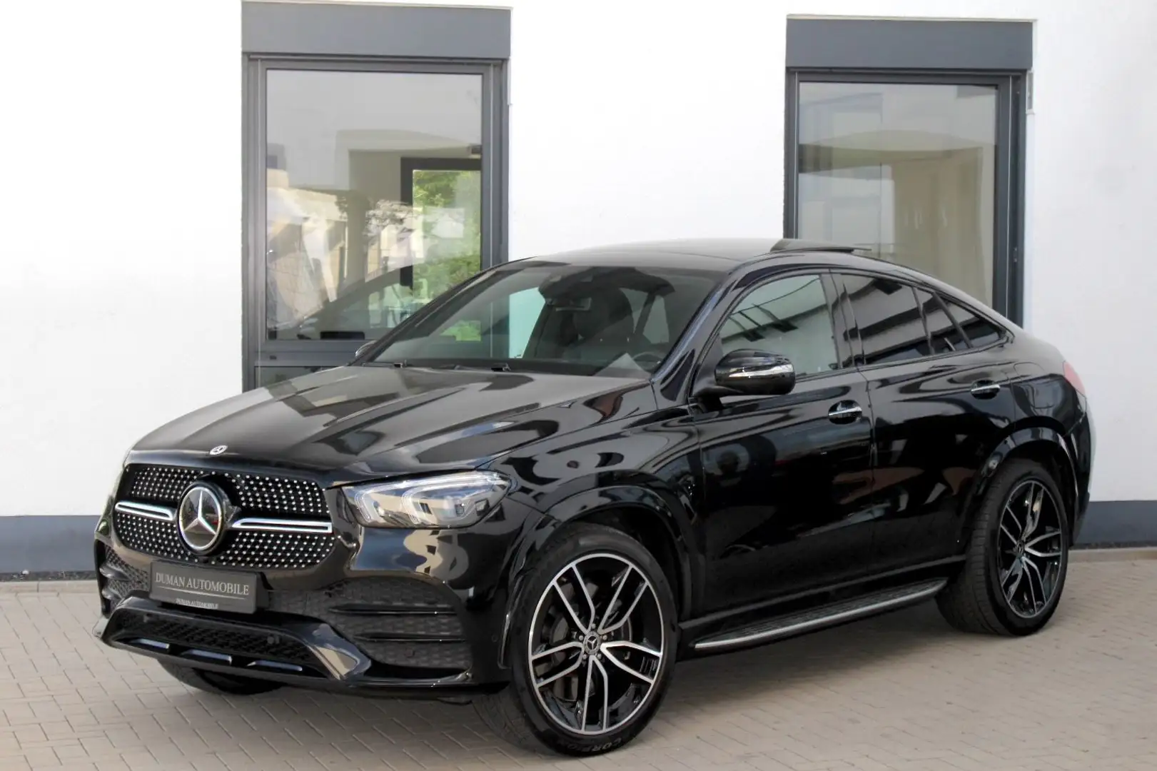Mercedes-Benz GLE 350 de 4MATIC AMG-STYLING PANO LUFT 22 ZOLL Schwarz - 1
