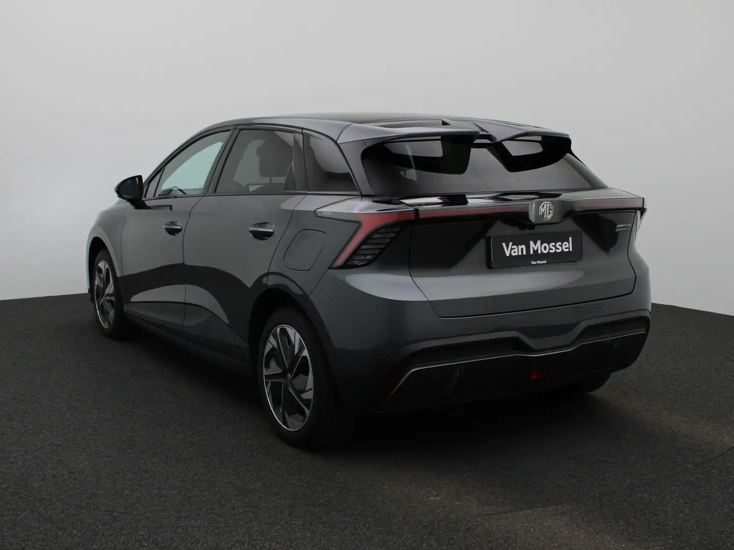 MG MG4 Electric Luxury 64 kWh - 2