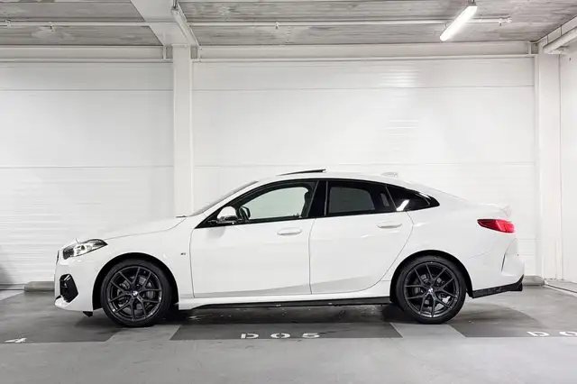 BMW 2 Series view 2