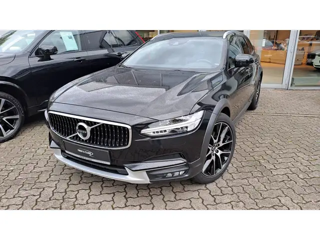 Volvo V90 Cross Country D4 AWD Pro