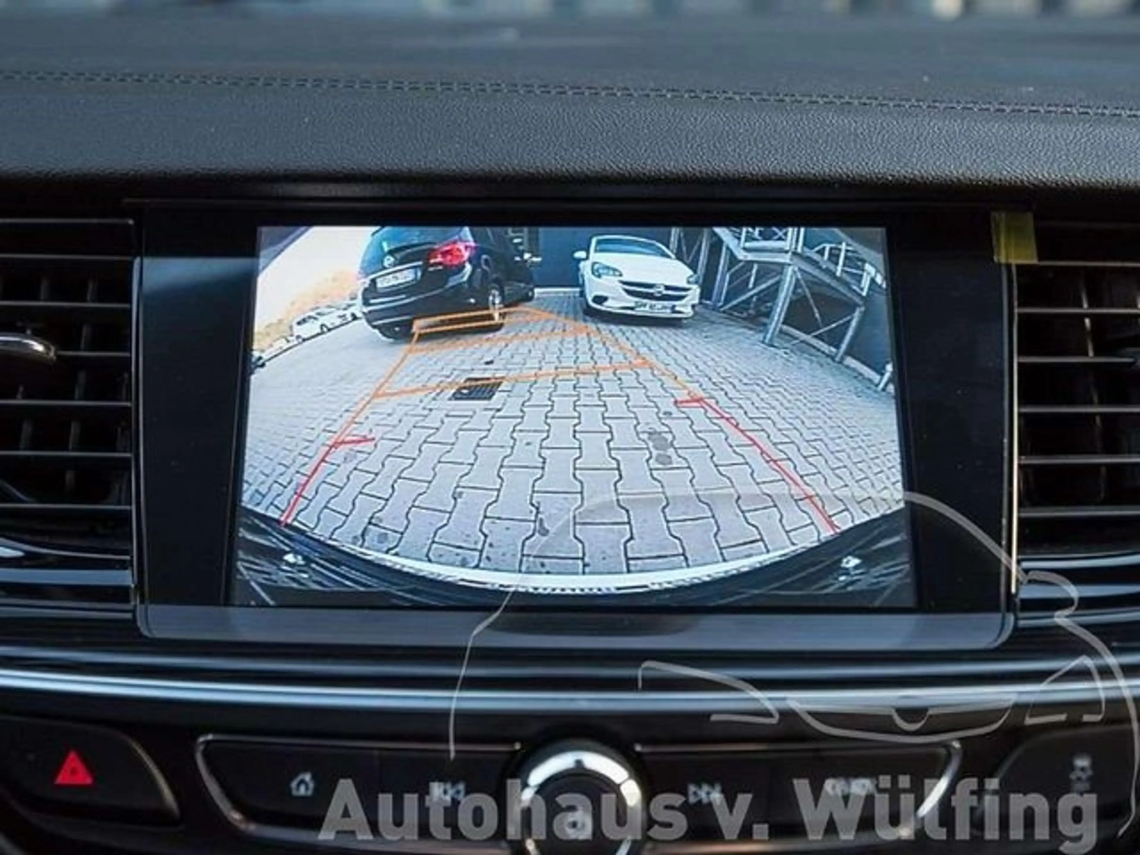 Opel Insignia Grand Sport Innovation 4x4 /Allrad +20 Zoll — photo 5