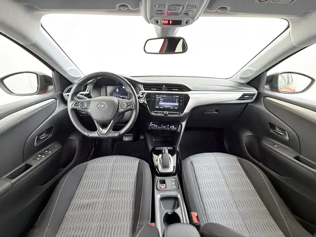 Opel Corsa-E view 3