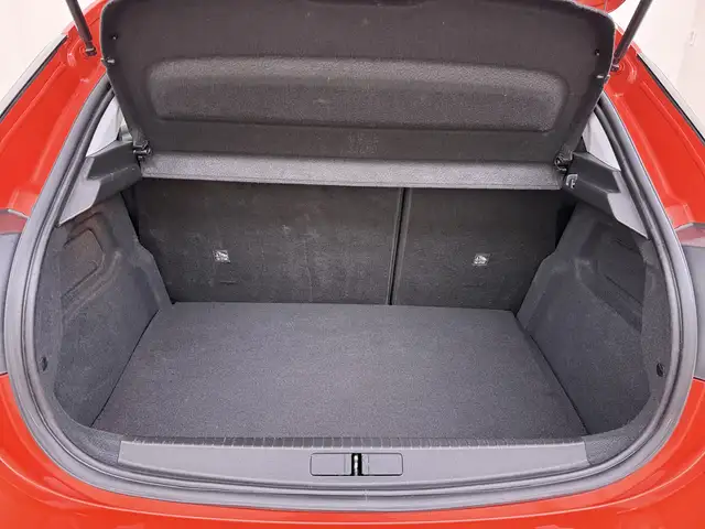 Opel Corsa-E view 19