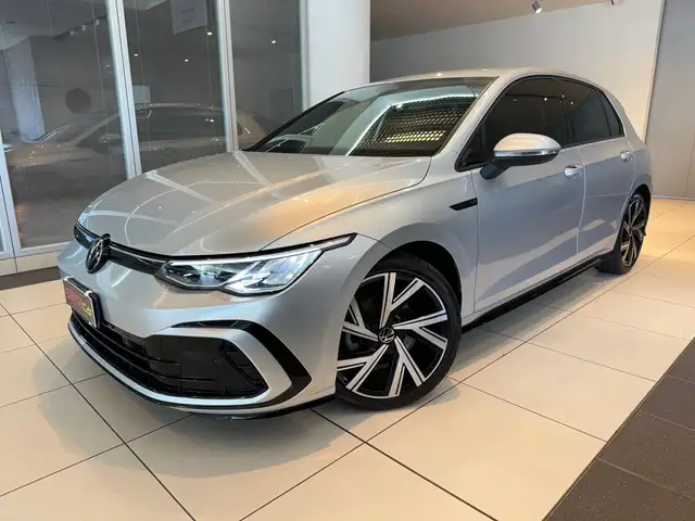 Volkswagen Golf view 3