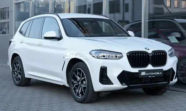 BMW X3 view 7