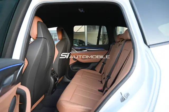 BMW X3 view 13