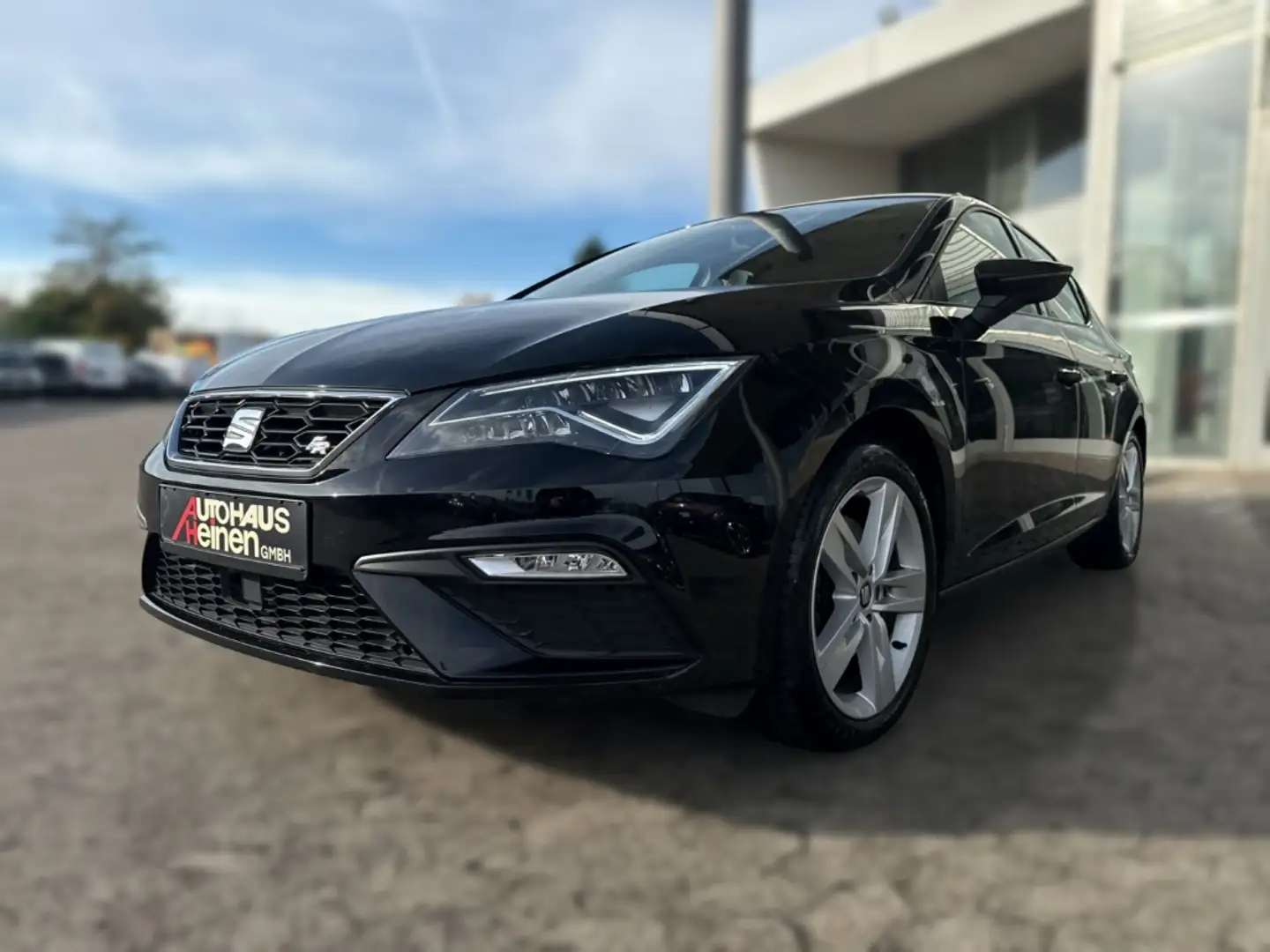 SEAT Leon LEON TSI 1.8 Navi Soundsystem LED Sperrdiff. Mehrz Noir - 2