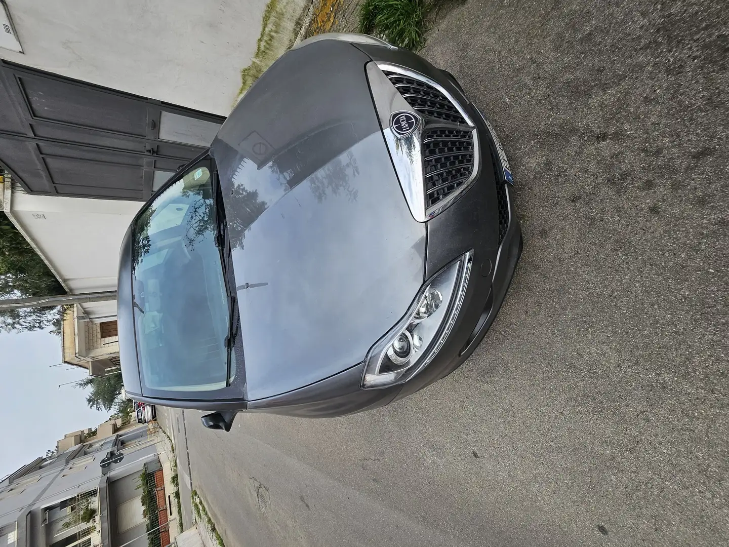 Lancia Delta 1.6 mjt Platino 120cv dpf - 1
