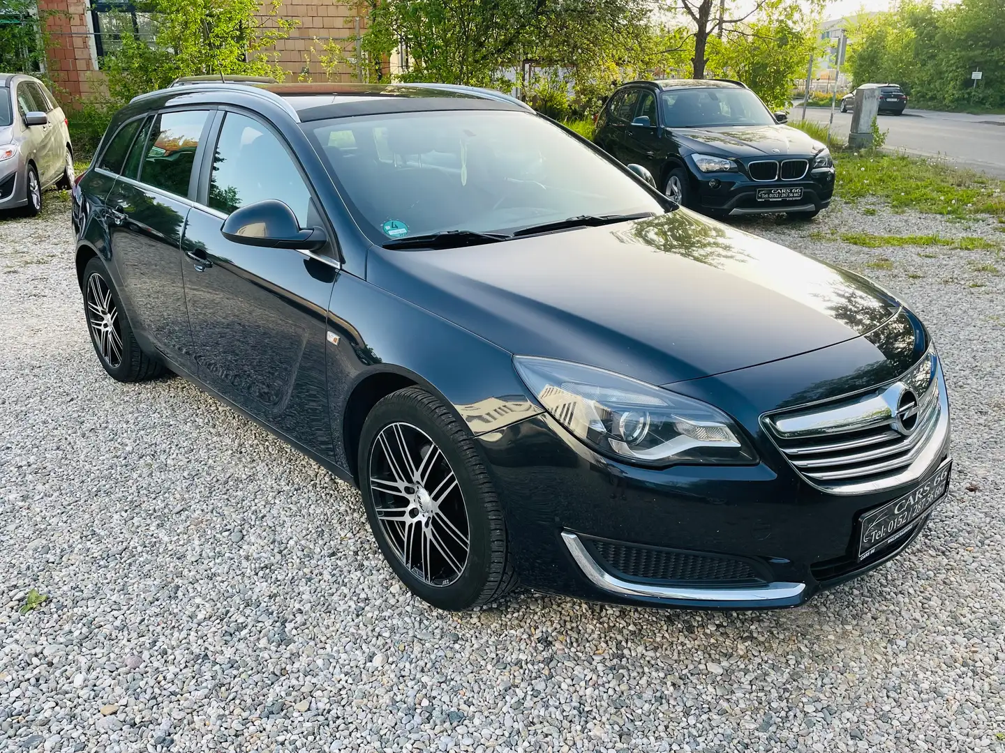 Opel Insignia Edition Fekete - 1