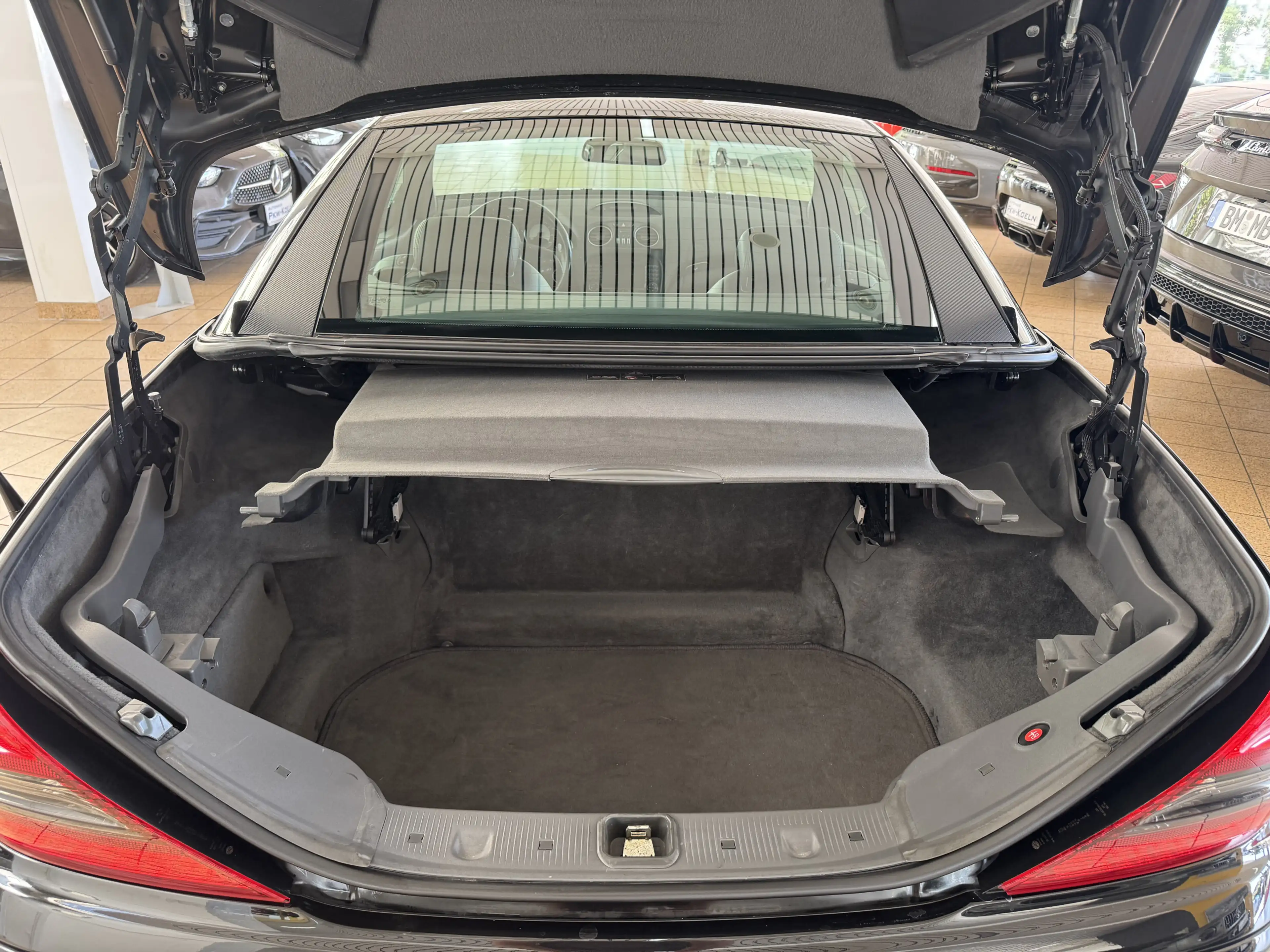 Mercedes-Benz SL 55 AMG *COMAND*Bi XENON*BOSE*ABC*PTS* — photo 14