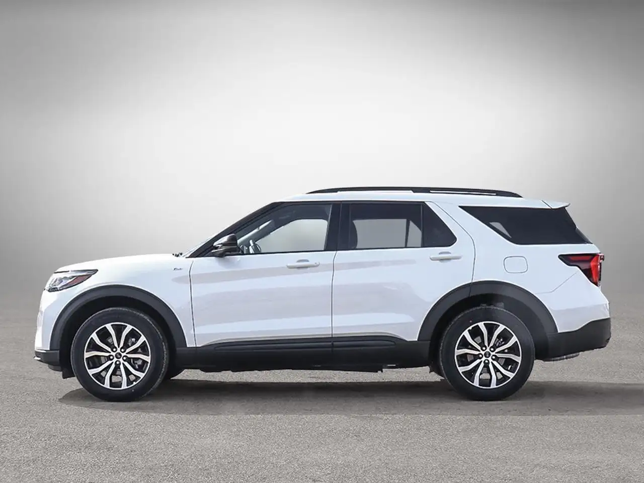 Ford Explorer photo Ford Explorer