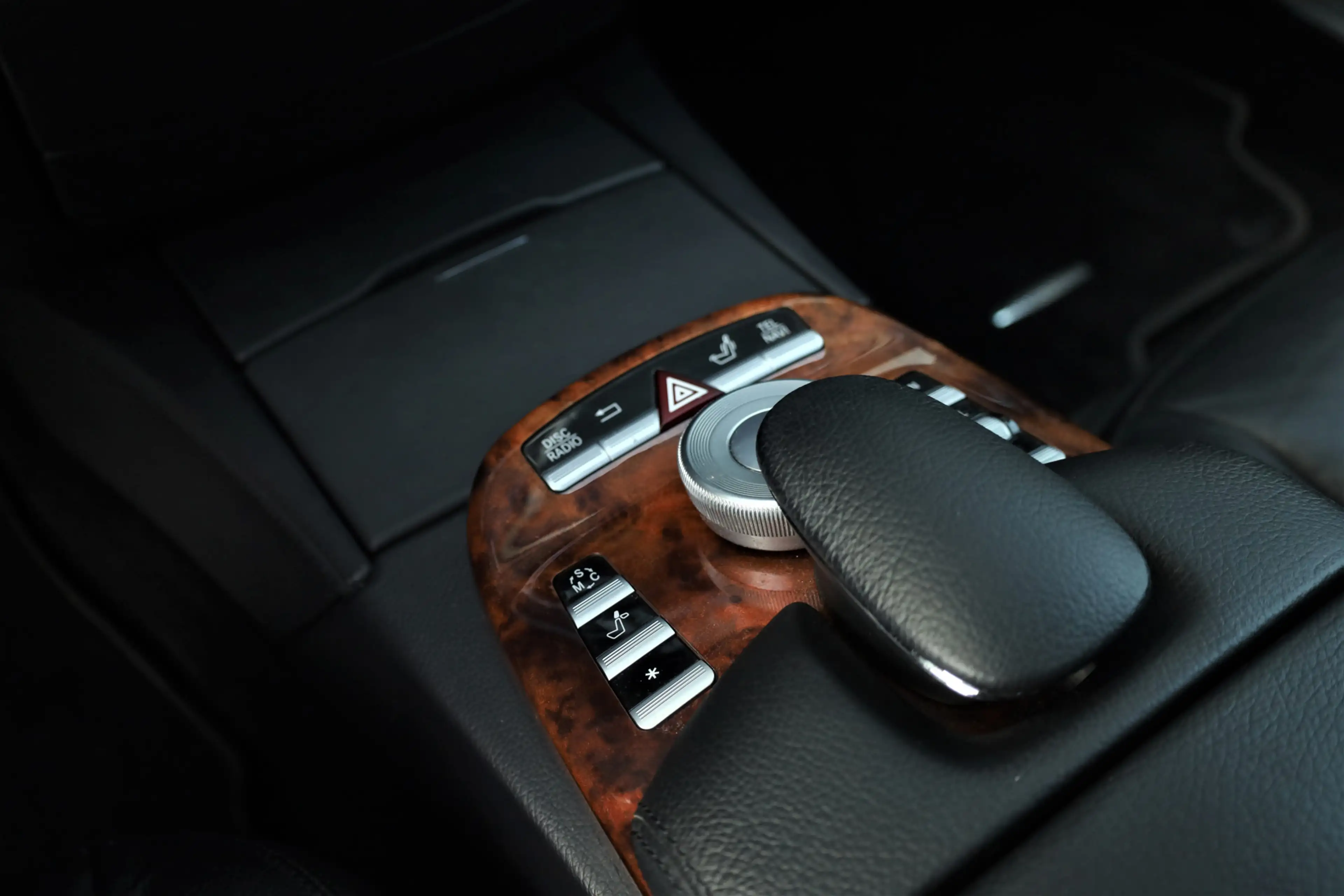 Mercedes-Benz S 350 S Youngtimer — photo 9
