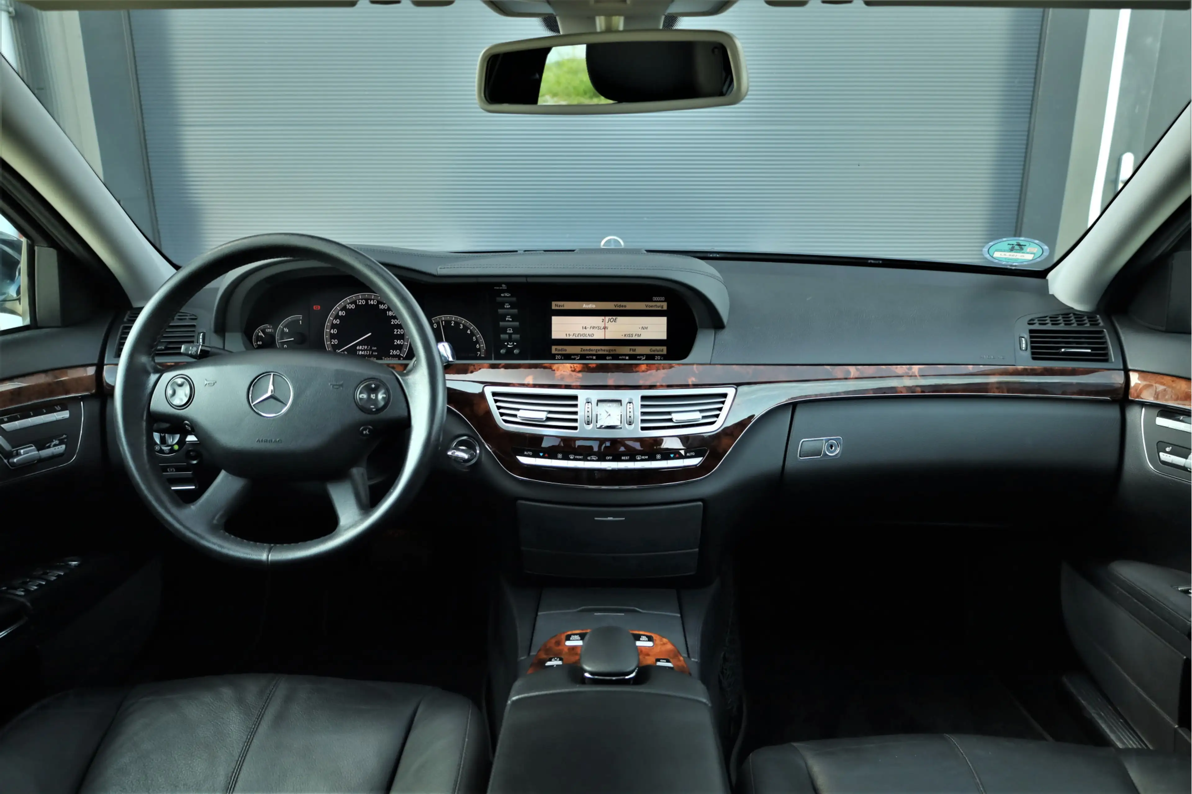 Mercedes-Benz S 350 S Youngtimer — photo 13