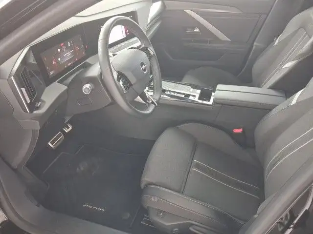 Opel Astra view 14