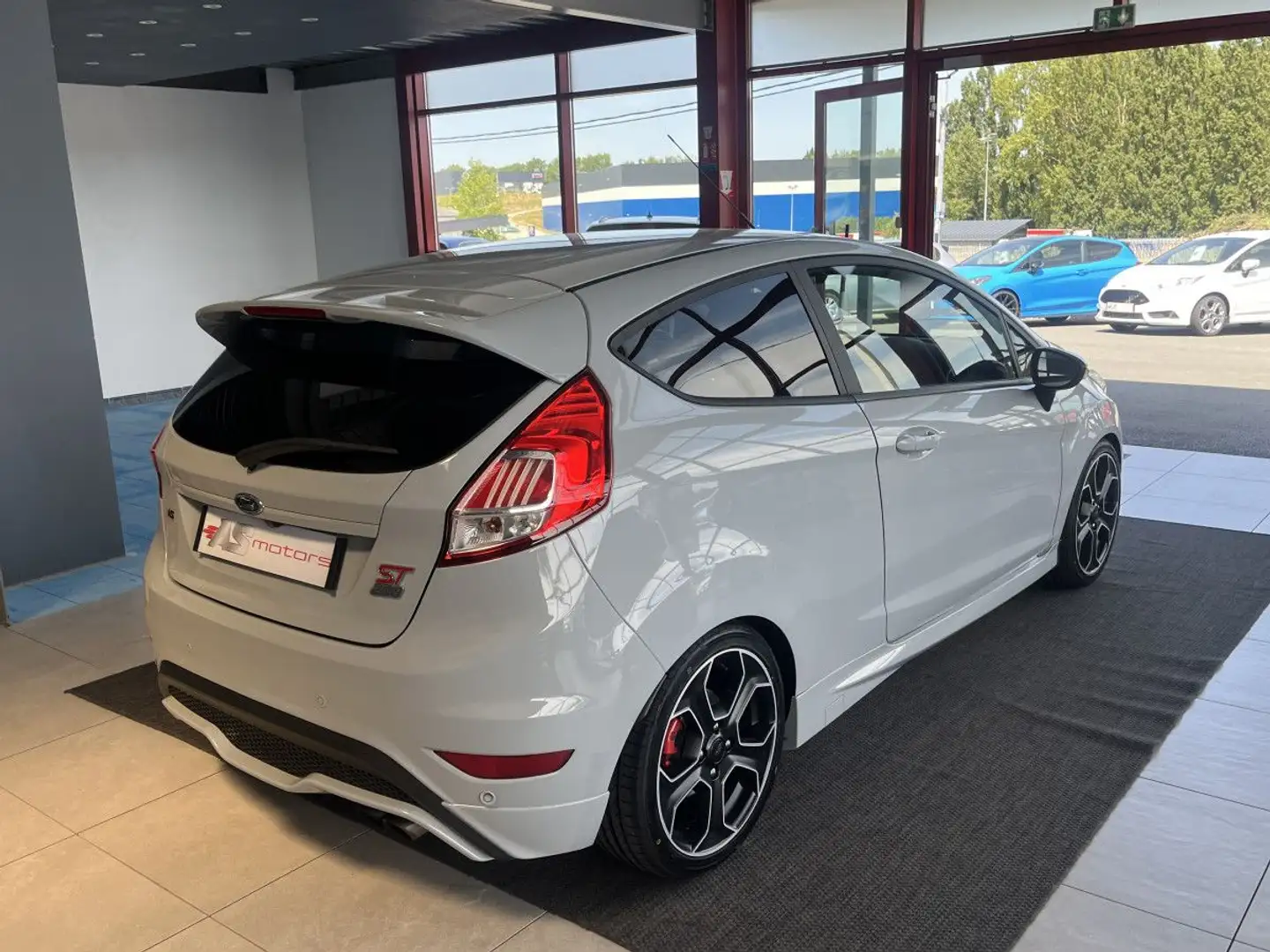 Ford Fiesta ST 1,6 200 EDITION LIMITED PACK PERF CAMERA REGULA Gris - 2