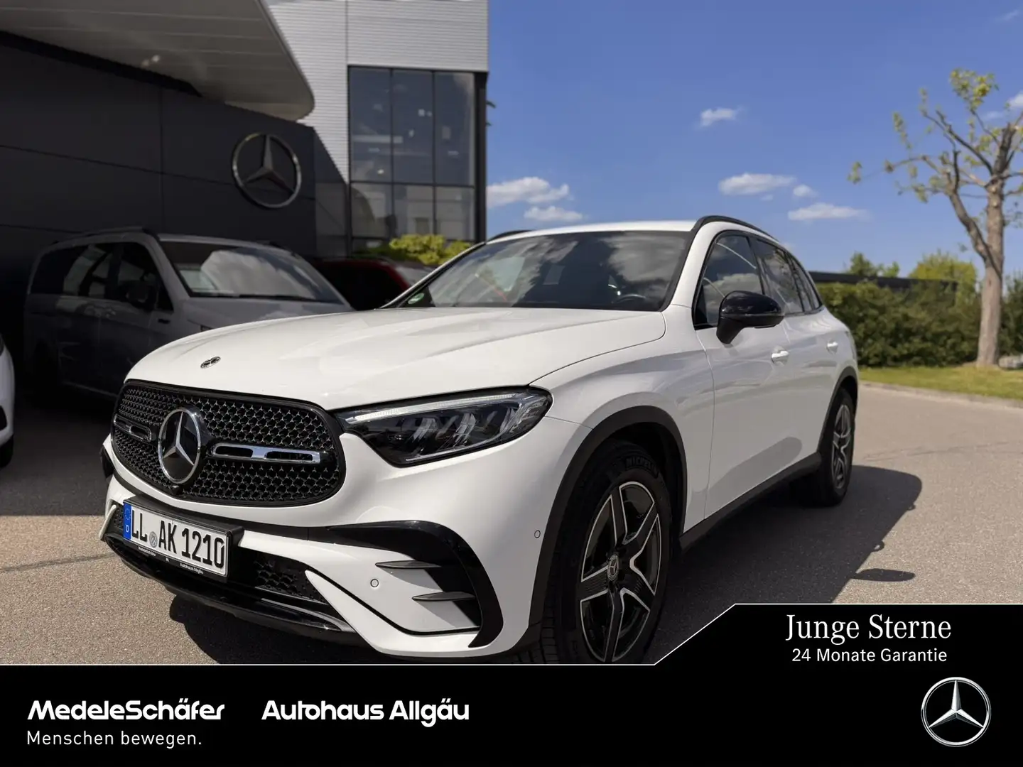 Mercedes-Benz GLC 300 GLC 300 4M AMG Night Distron AHK Memory LED Kam Weiß - 1
