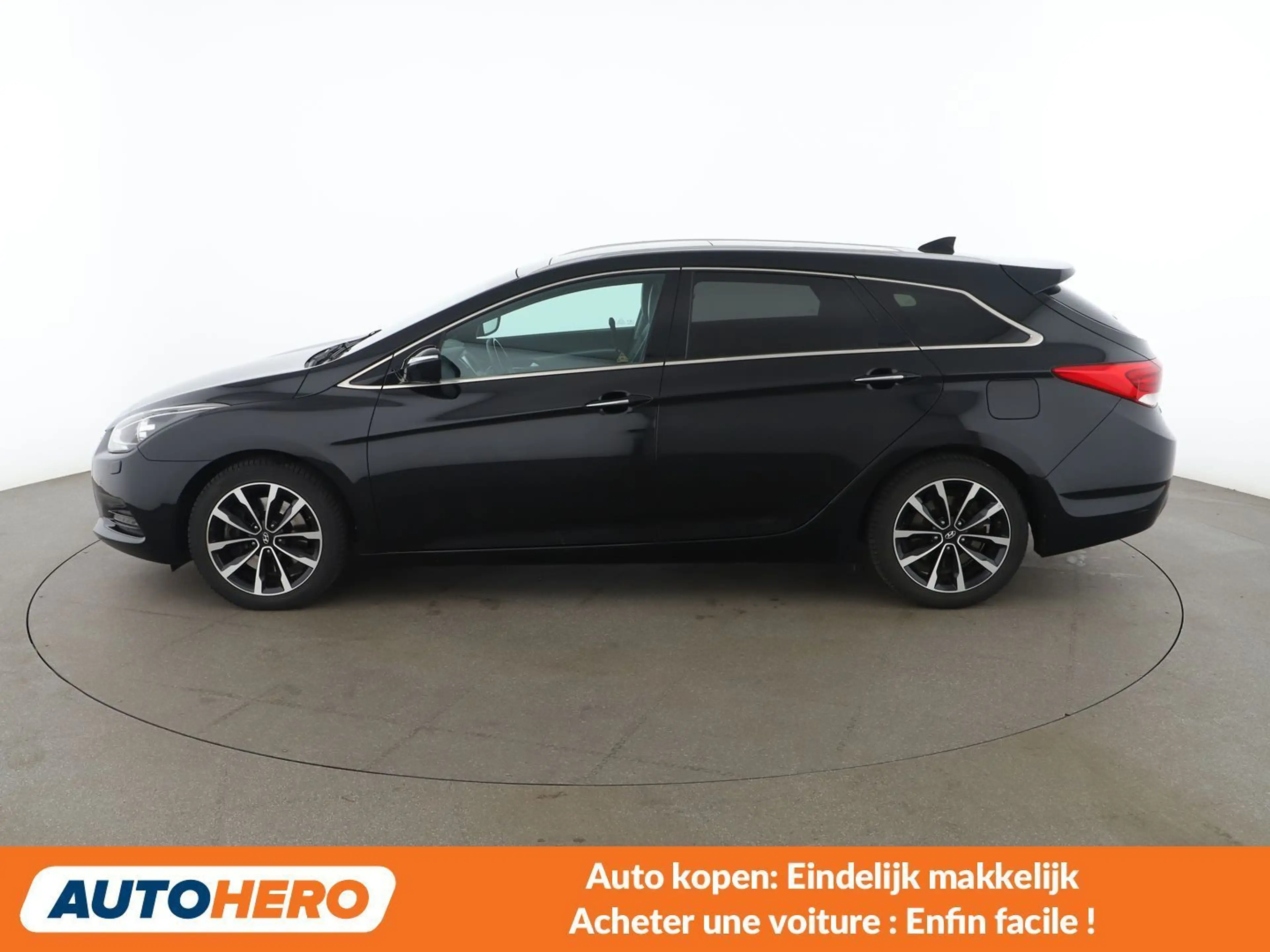 Hyundai i40 1.7 CRDi Style — photo 3